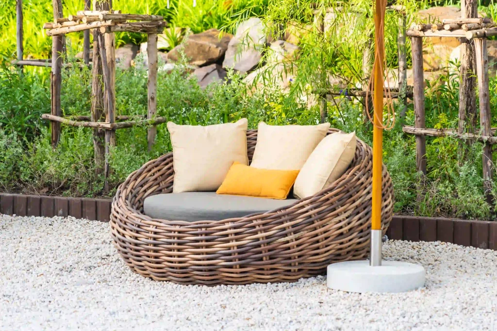 outdoor decor